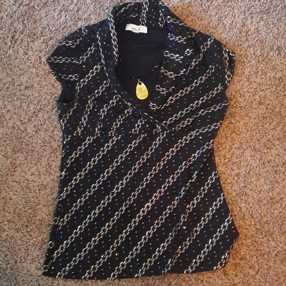 Sparkle Top with Built in Necklace